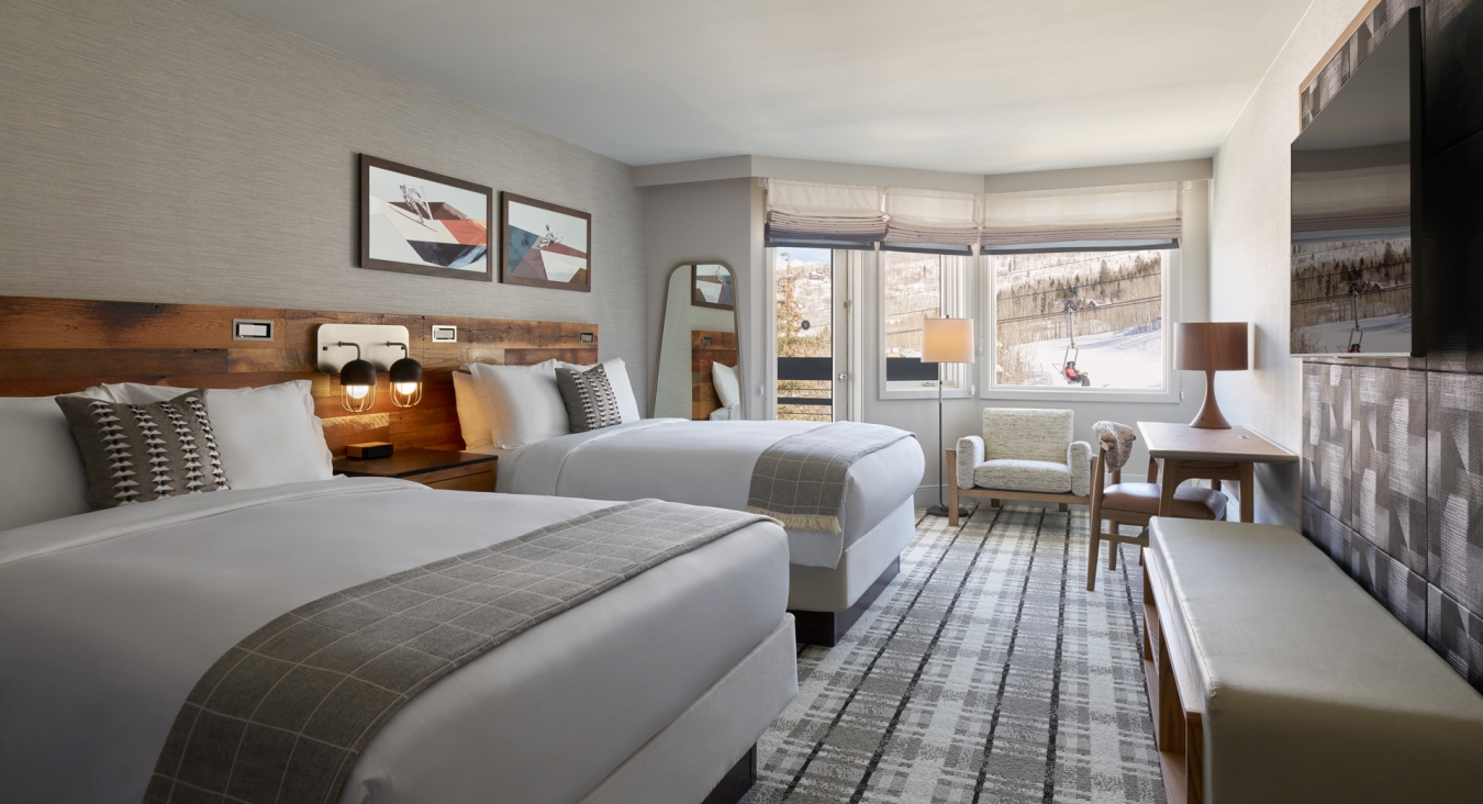 Classic Queen Guest Room 1