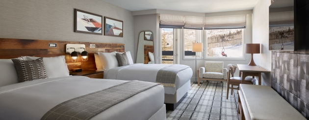 Classic Queen Guest Room 1