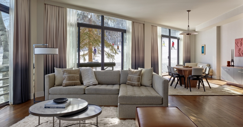 Mountain Front Suite