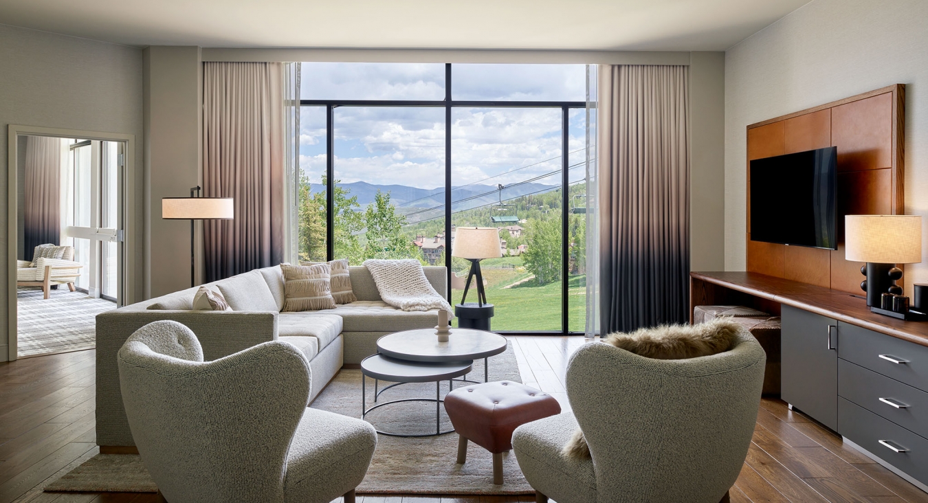 Classic Suite livingroom