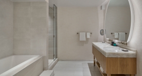 penthouse master bathroom