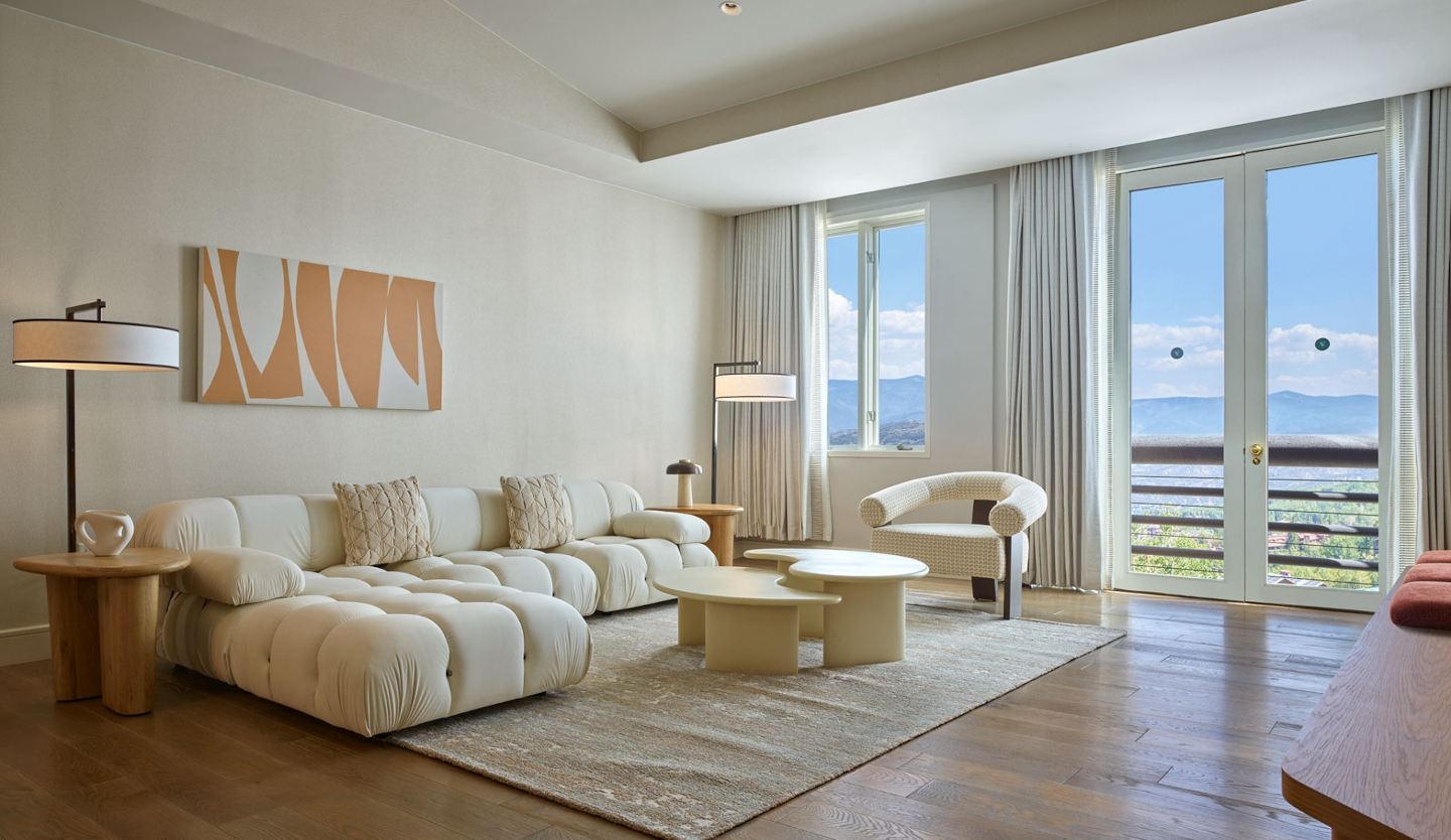 Viewline Penthouse Suite 3