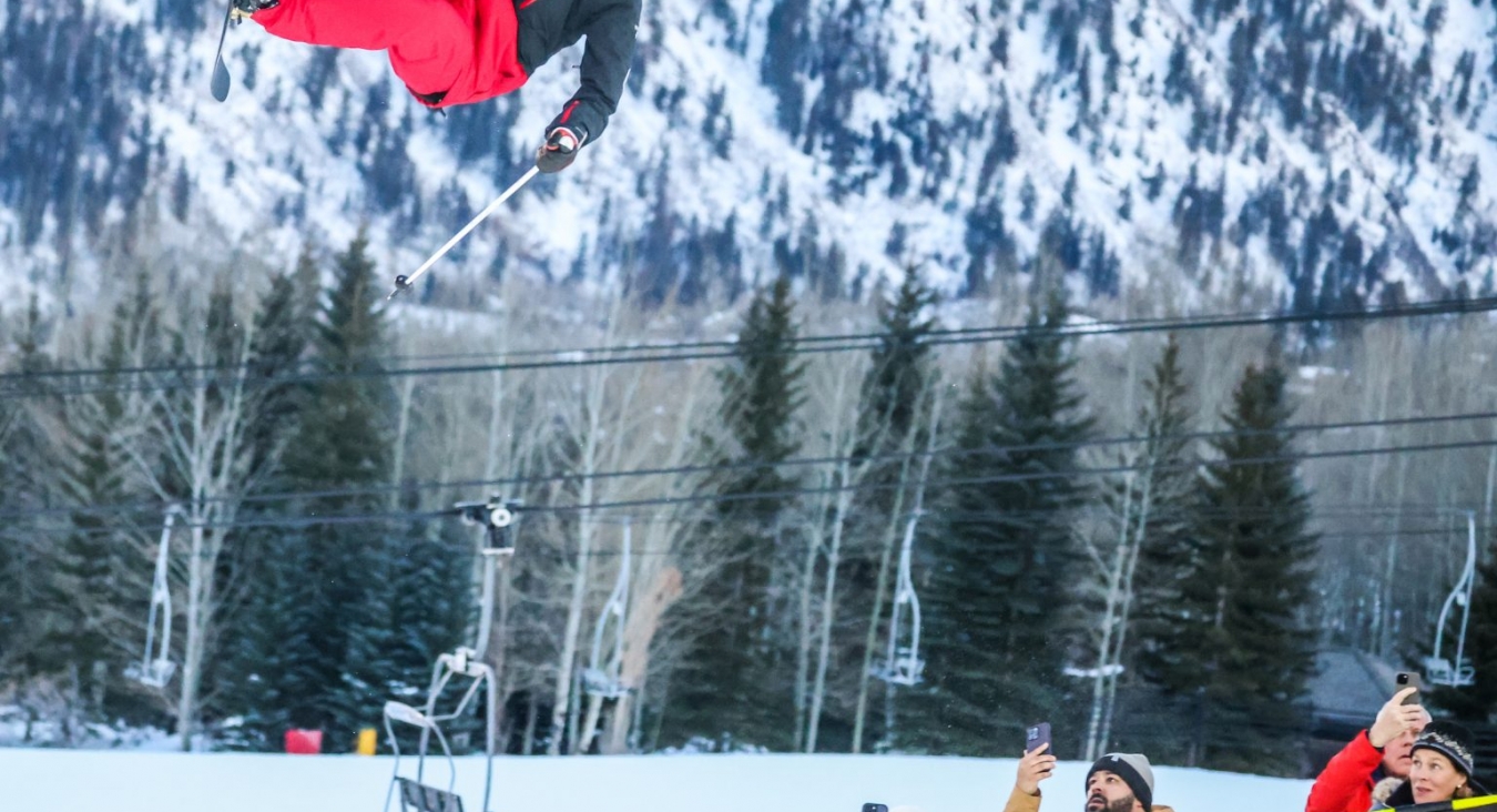 Aspen’s Alex Ferreira rises above the fans during the men’s halfpipe skiing final of X Games Aspen on Sunday, Jan. 28, 2024, at Buttermilk Ski Area. Austin Colbert/The Aspen Times