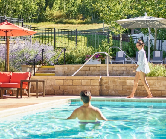 Viewline Resort Snowmass Lifestyle Pool Couple